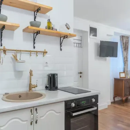 Art Center Apartment