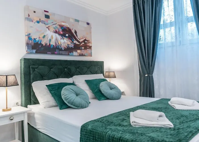 Art Center * سبليت