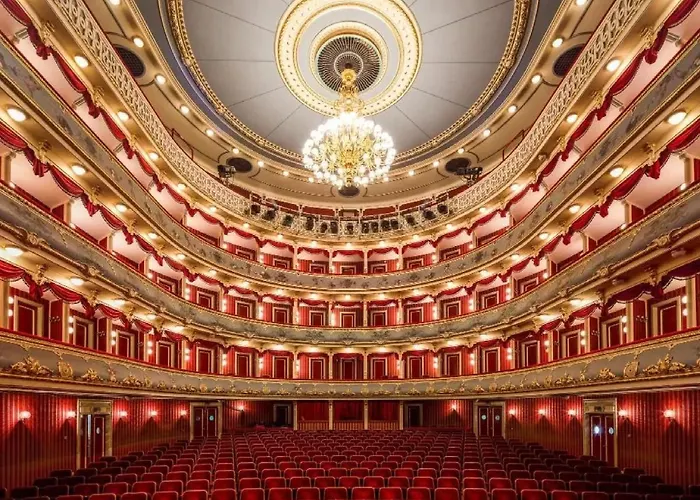 Art Center سبليت