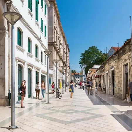 Art Center Apartman Split